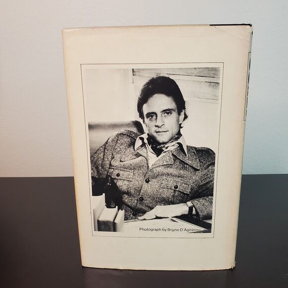 Coma A Novel Robin Cook 1977 Book Club Edition Hardcover DJ Little Brown BCE - Picture 2 of 16